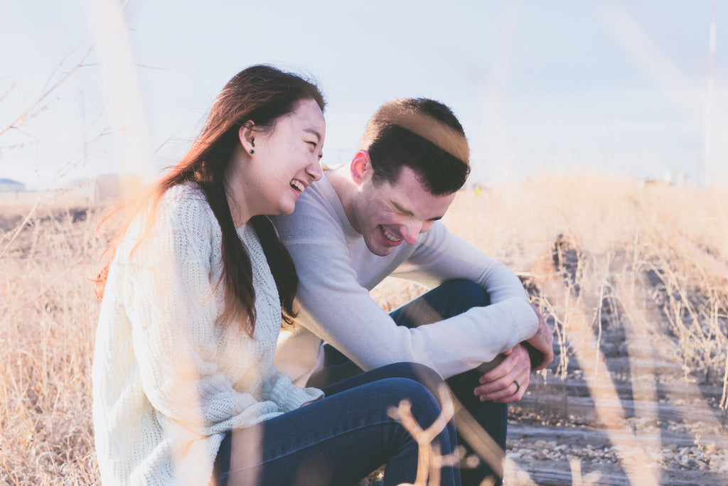 How To Deepen A Conversation (And Make Friends)